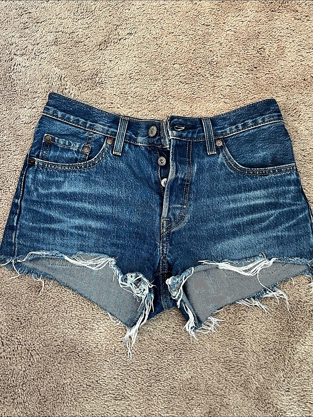 Levi's 501 Original High-Rise Cut-Off Denim Shorts Blue Waist 24